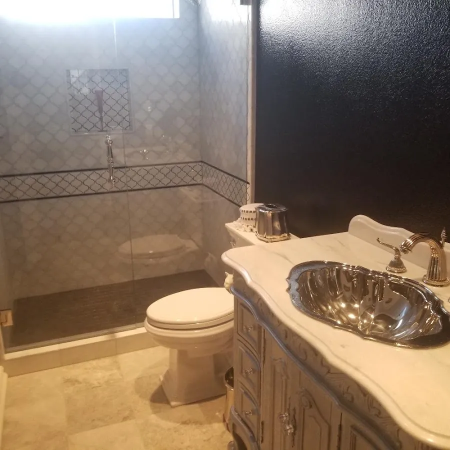 Professional plumbing work and bathroom remodeling in Lakeland Village